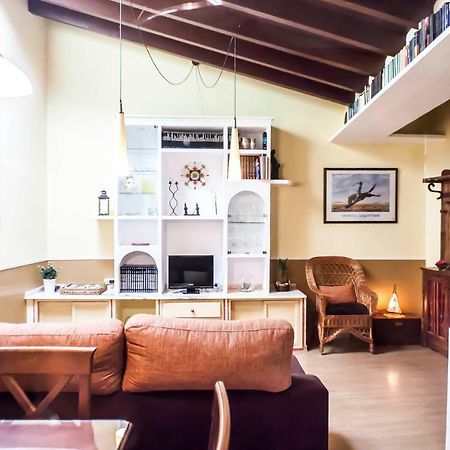 Corral De La O Triana Apartment By Valcambre Seville Exterior photo